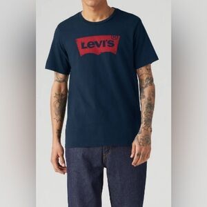 Levi’s Housemark Batwing Logo Graphic T-shirt